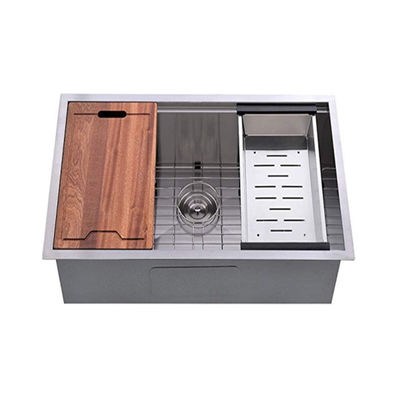 Oem Odm 32x18x9インチ レッジ ワークステーション カウンターの下手製 キッチンシンク カッティングボードとバスケット SS304 ステンレス鋼シンク 洗面台 アマゾン ホットセール フレガドロス デ コシナ